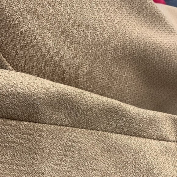 Aritzia Babaton Sculpt Knit V Crop in TERRACOTTA Color - Picture 5 of 5